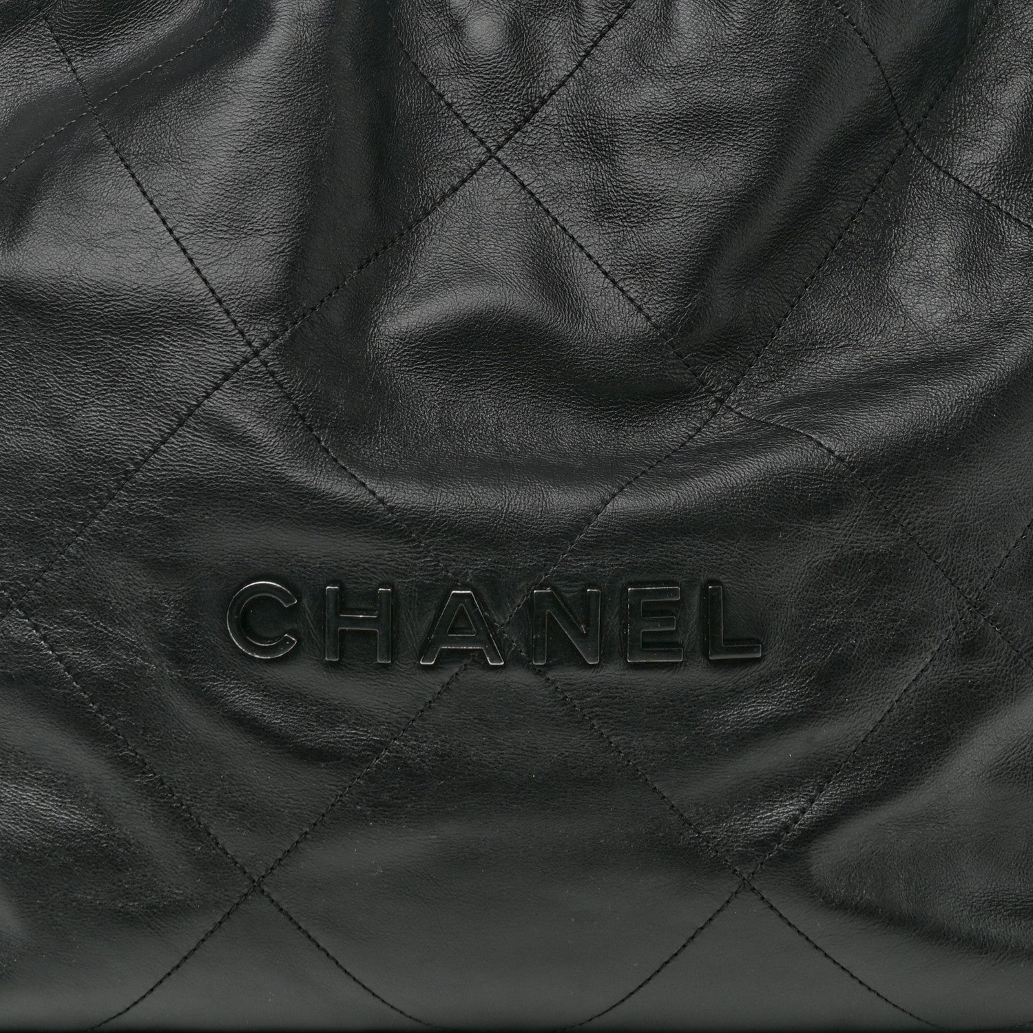 Shiny Calfskin Quilted Small Chanel 22 So Black