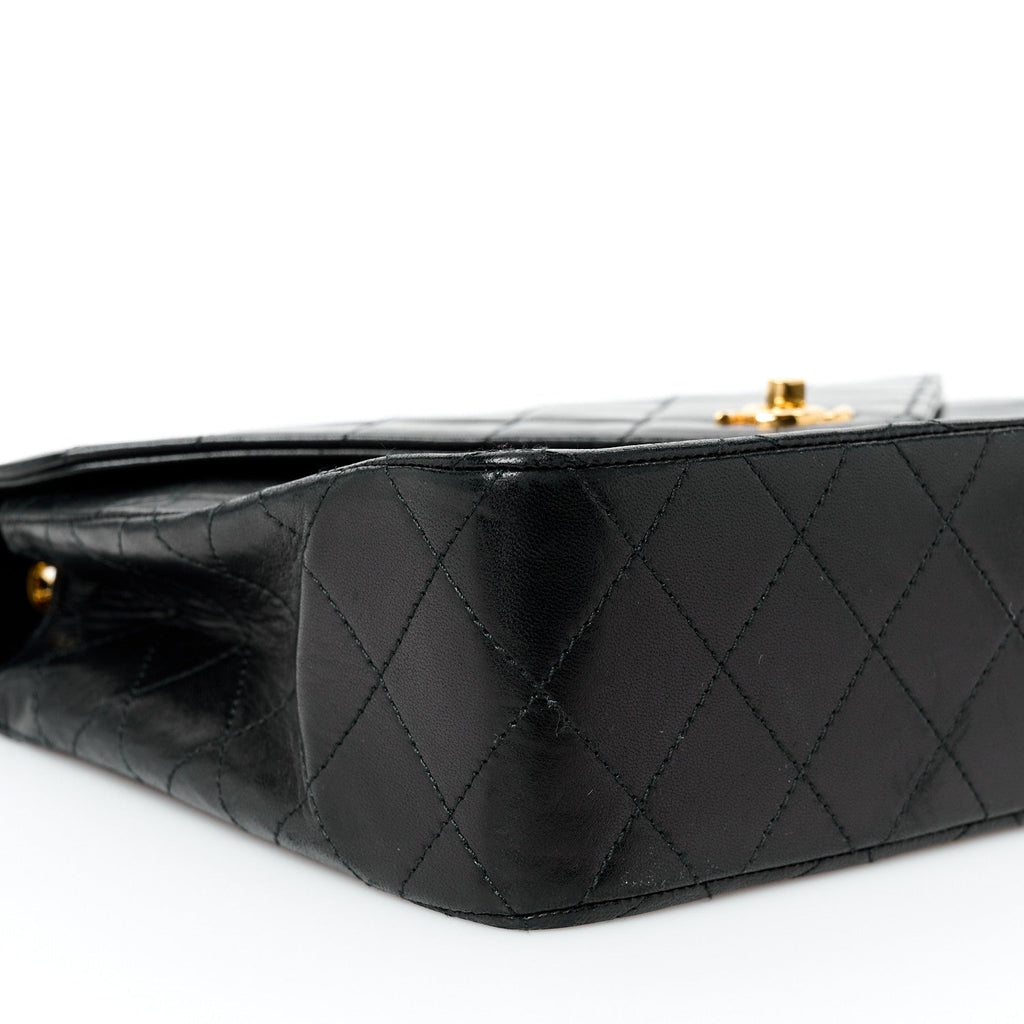 Lambskin Diamond Stitch Envelope Single Flap Black