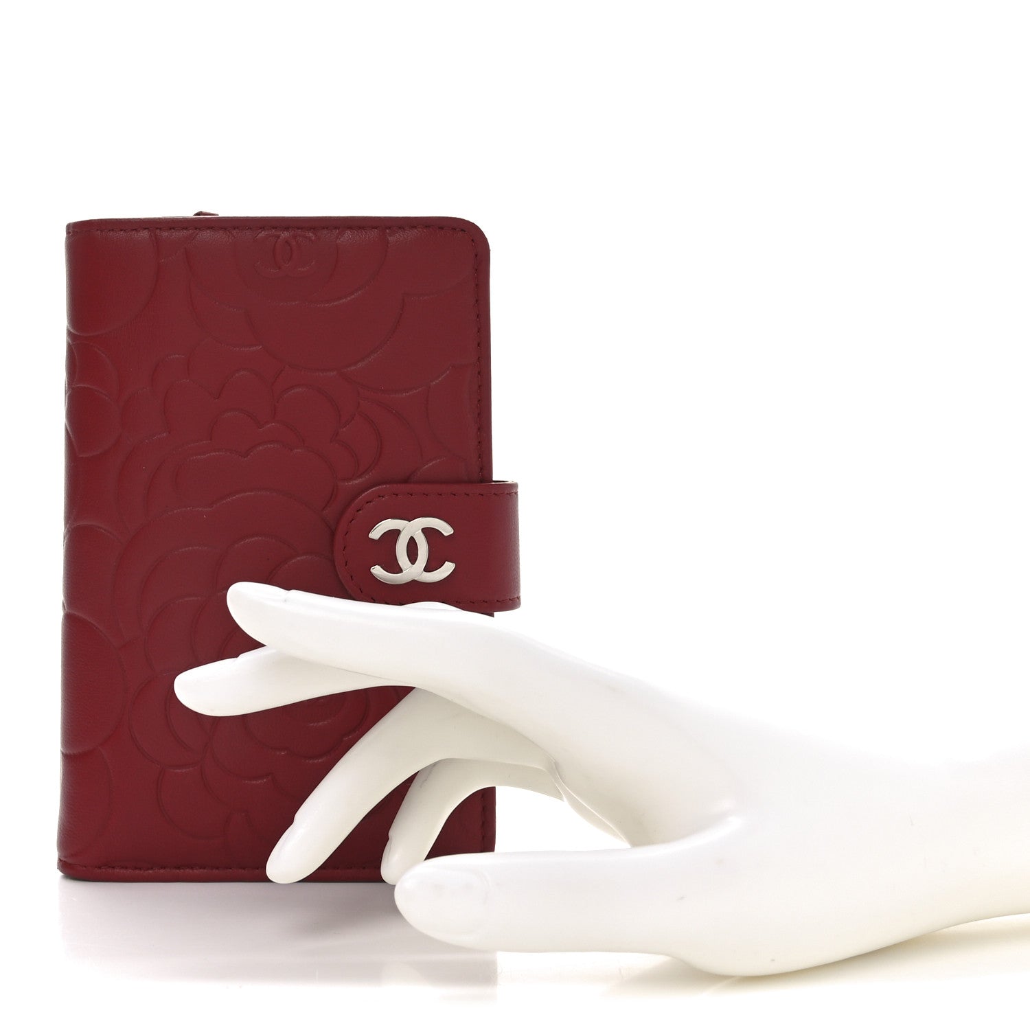 Lambskin Camellia Embossed Zipped Pocket Wallet Red