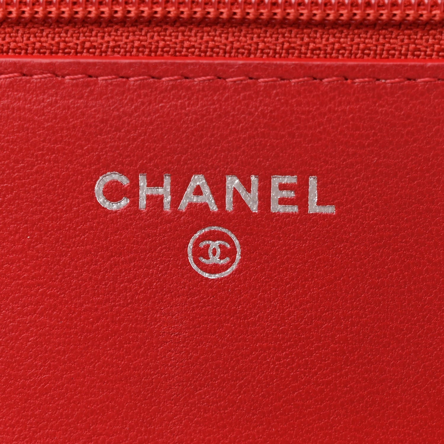 Lambskin Quilted CC Crossing Wallet On Chain WOC Red