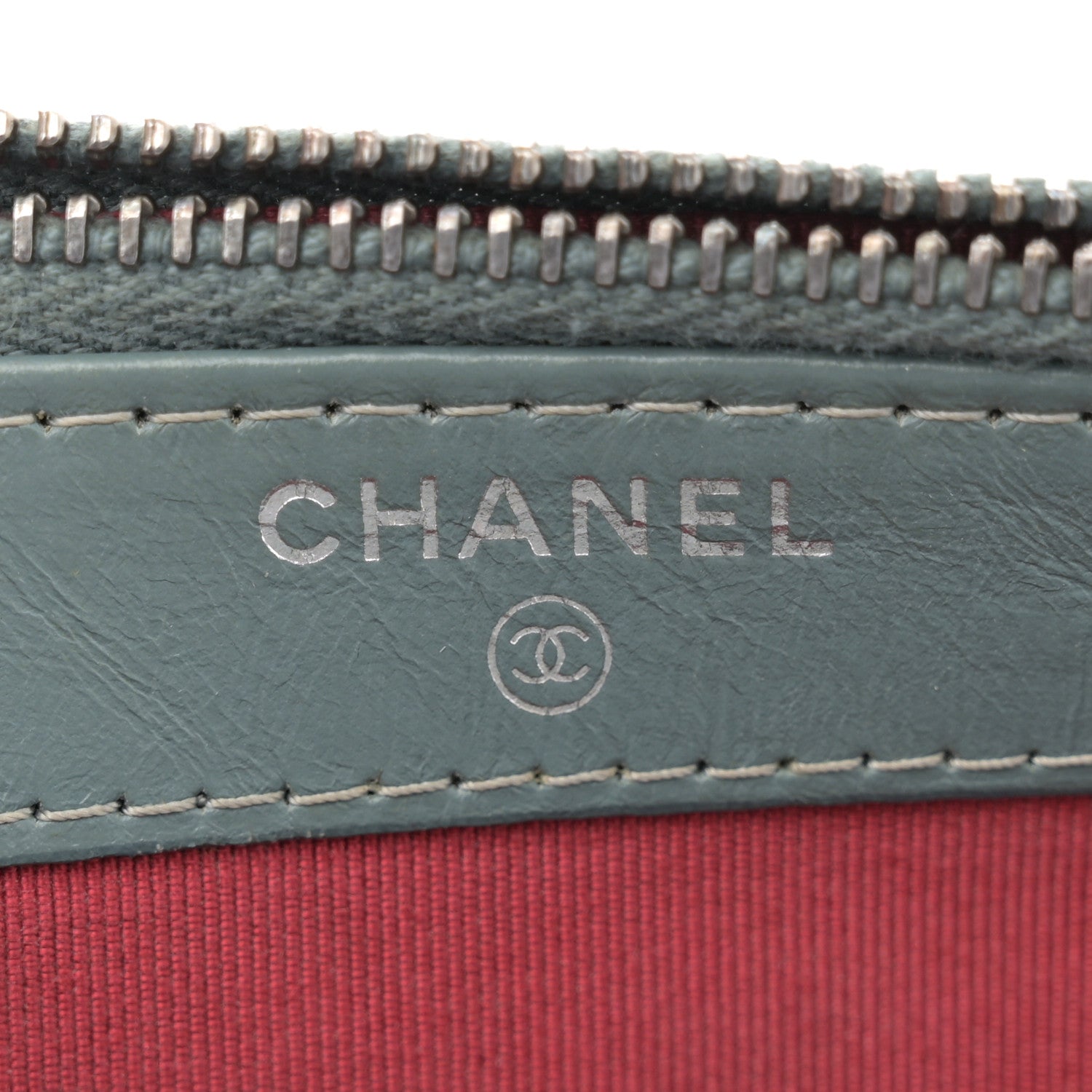 Aged Calfskin Quilted Small Gabrielle Clutch With Chain Light Blue