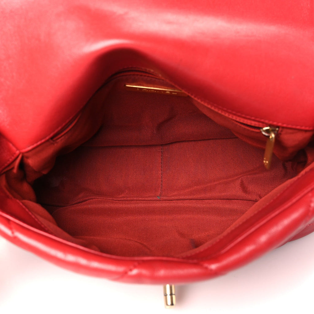 Lambskin Quilted Medium Chanel 19 Flap Red
