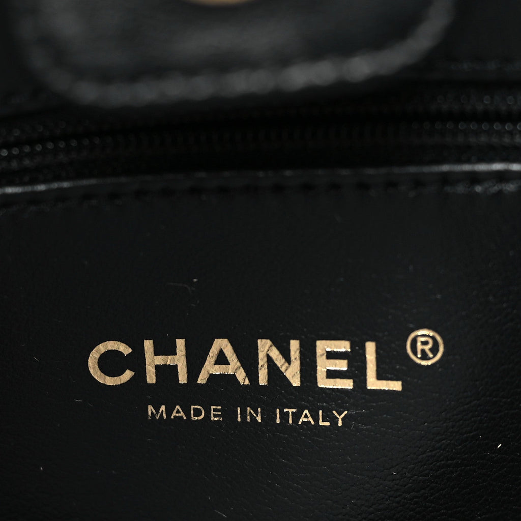 Lambskin Quilted Chaine Lettre Small Bucket Bag Black