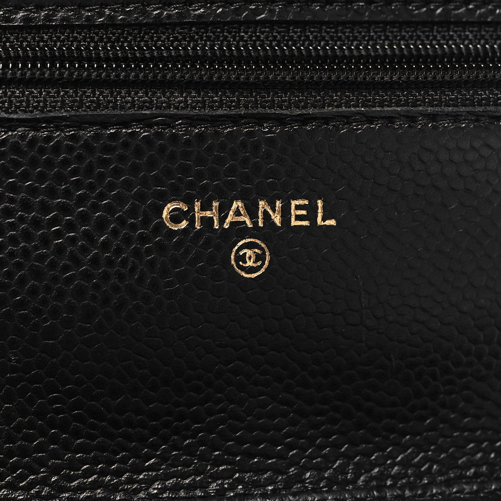 Caviar Quilted Wallet on Chain WOC Black