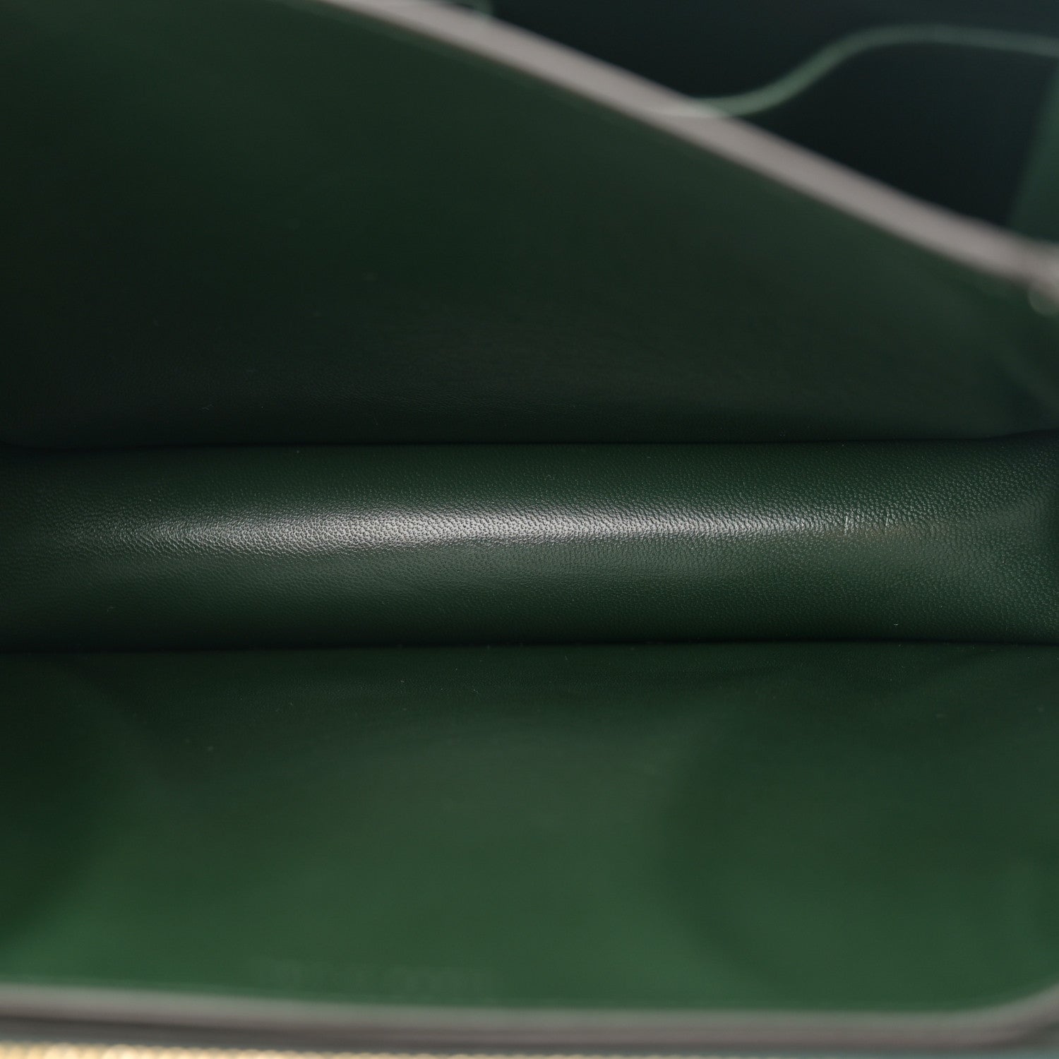 Box Calfskin Medium Classic Box Flap Bag Dark Green