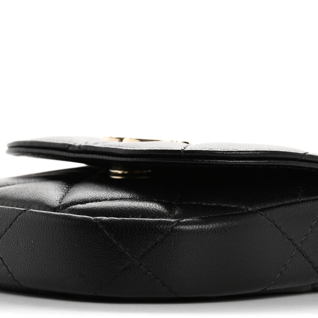Lambskin Quilted Pearl Top Handle Clutch With Chain Black