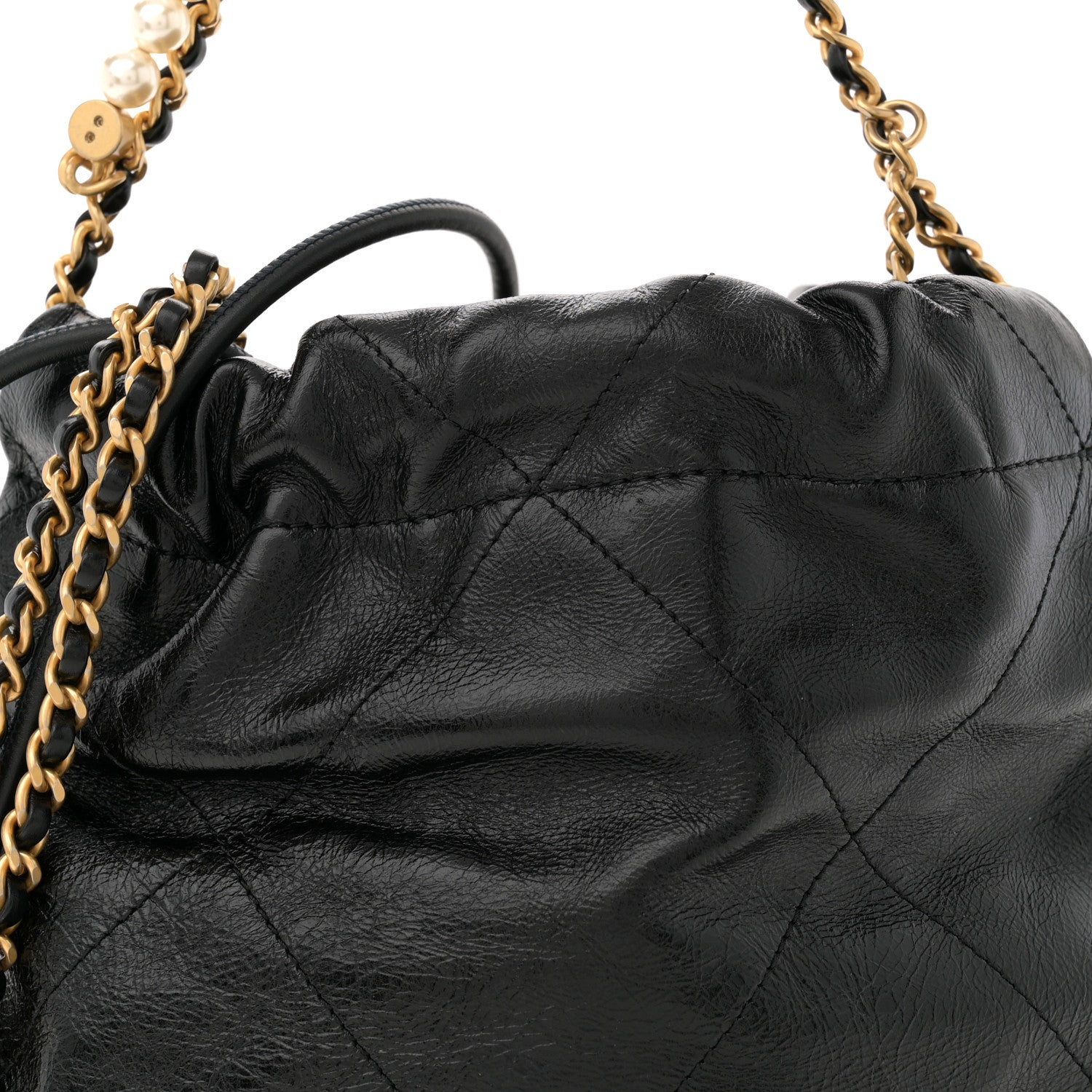 Shiny Crumpled Calfskin Quilted Pearl Mini Chanel 22 Black