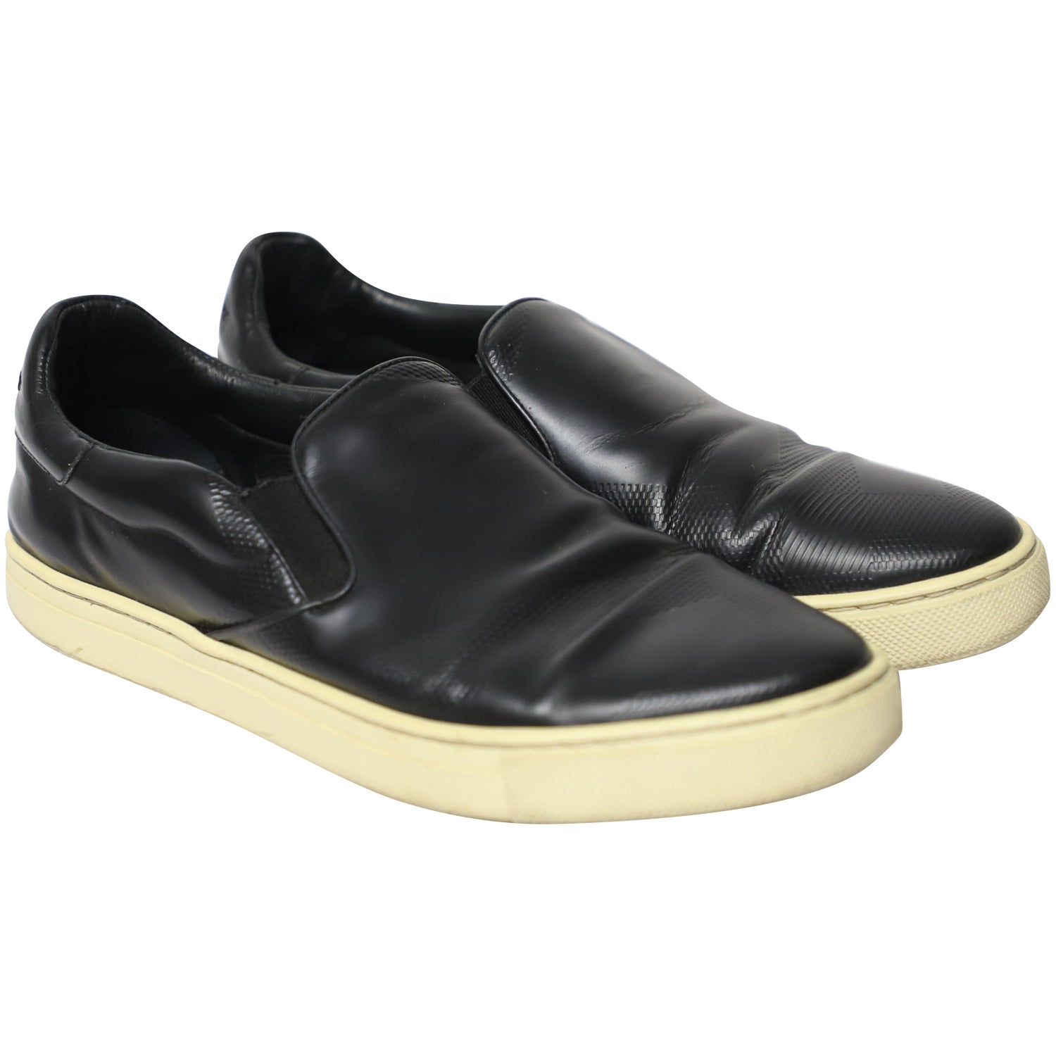 Burberry Sneakers in Black Leather