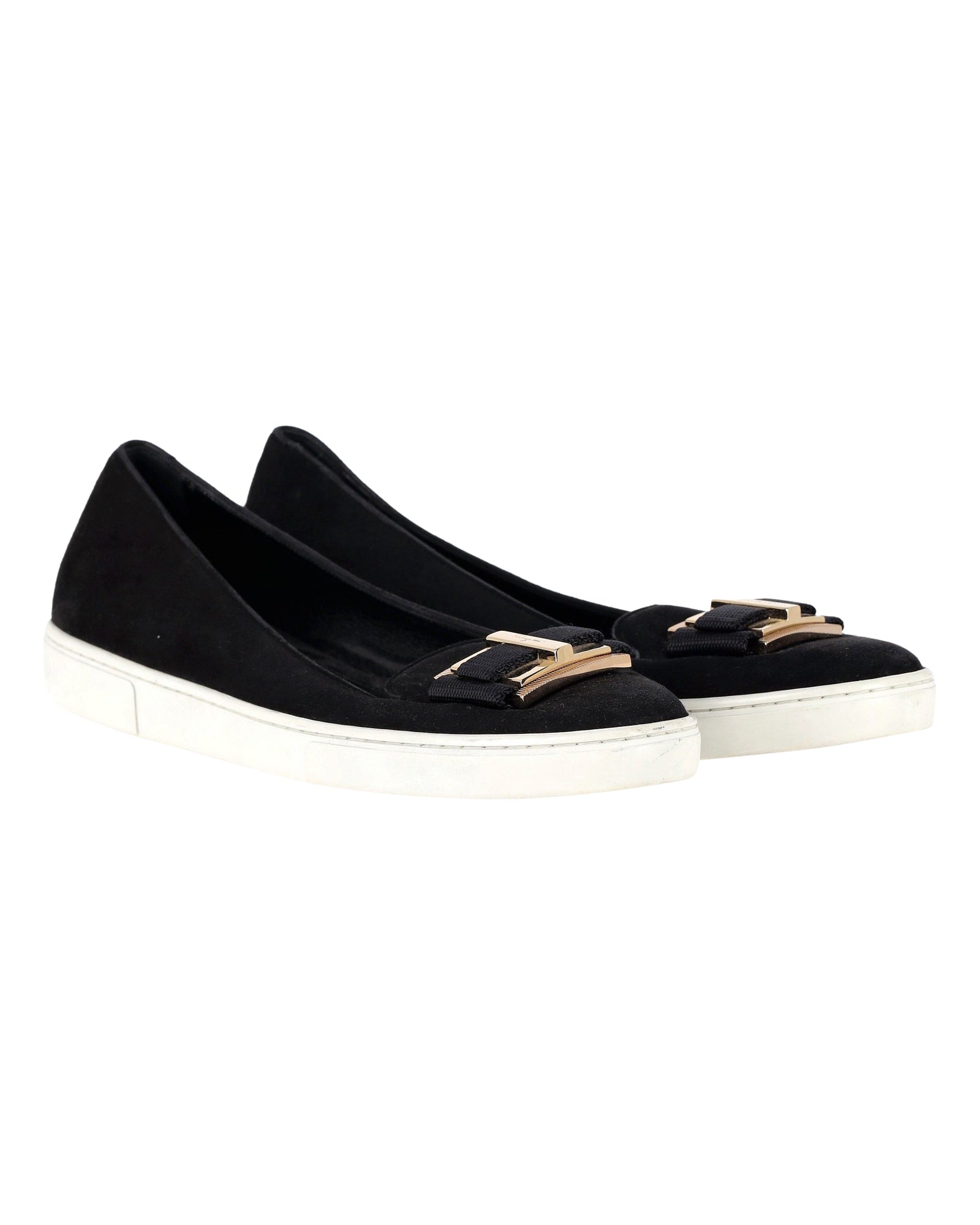 Women's Salvatore Ferragamo Pelagie Flats in Black Suede