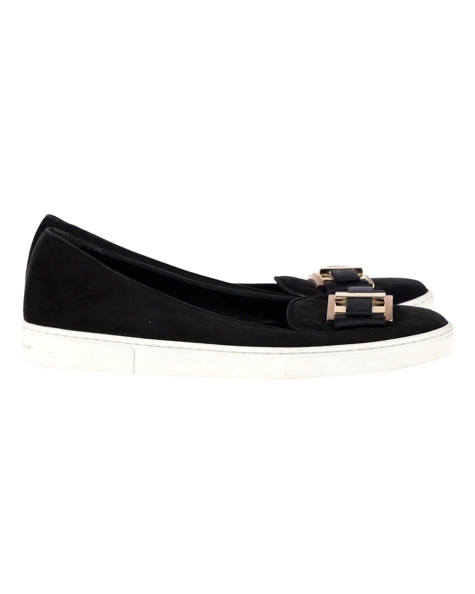 Women's Salvatore Ferragamo Pelagie Flats in Black Suede