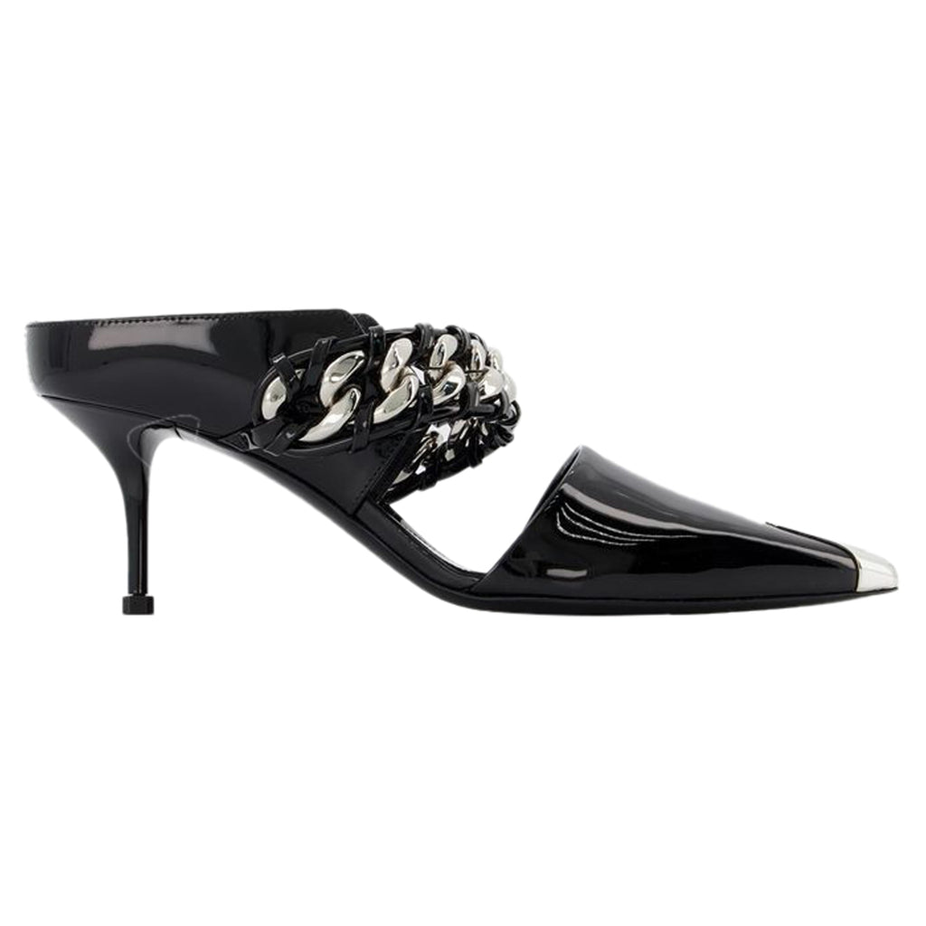 Sandals in Black/Silver Leather