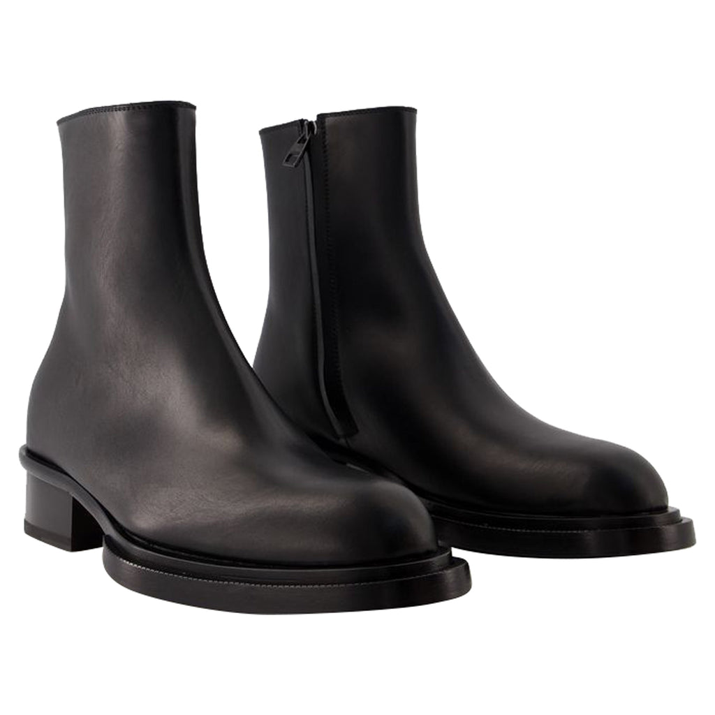 Cuban Stack Ankle Boots - Alexander Mcqueen - Leather - Black