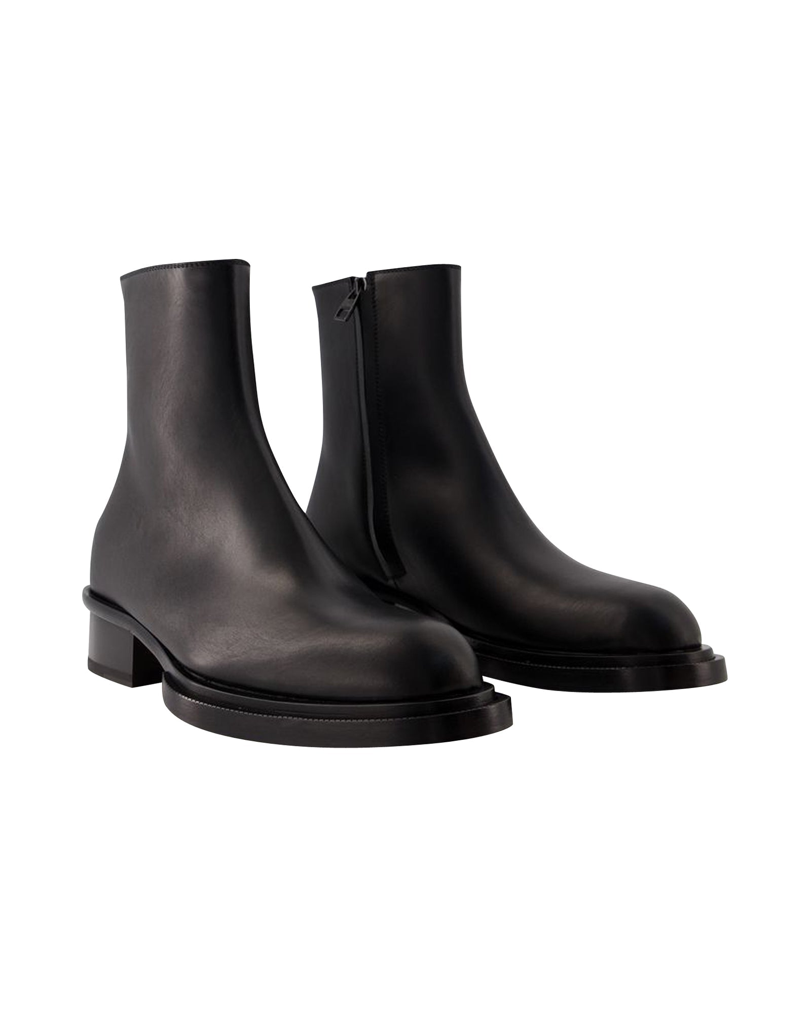 Cuban Stack Ankle Boots - Alexander Mcqueen - Leather - Black