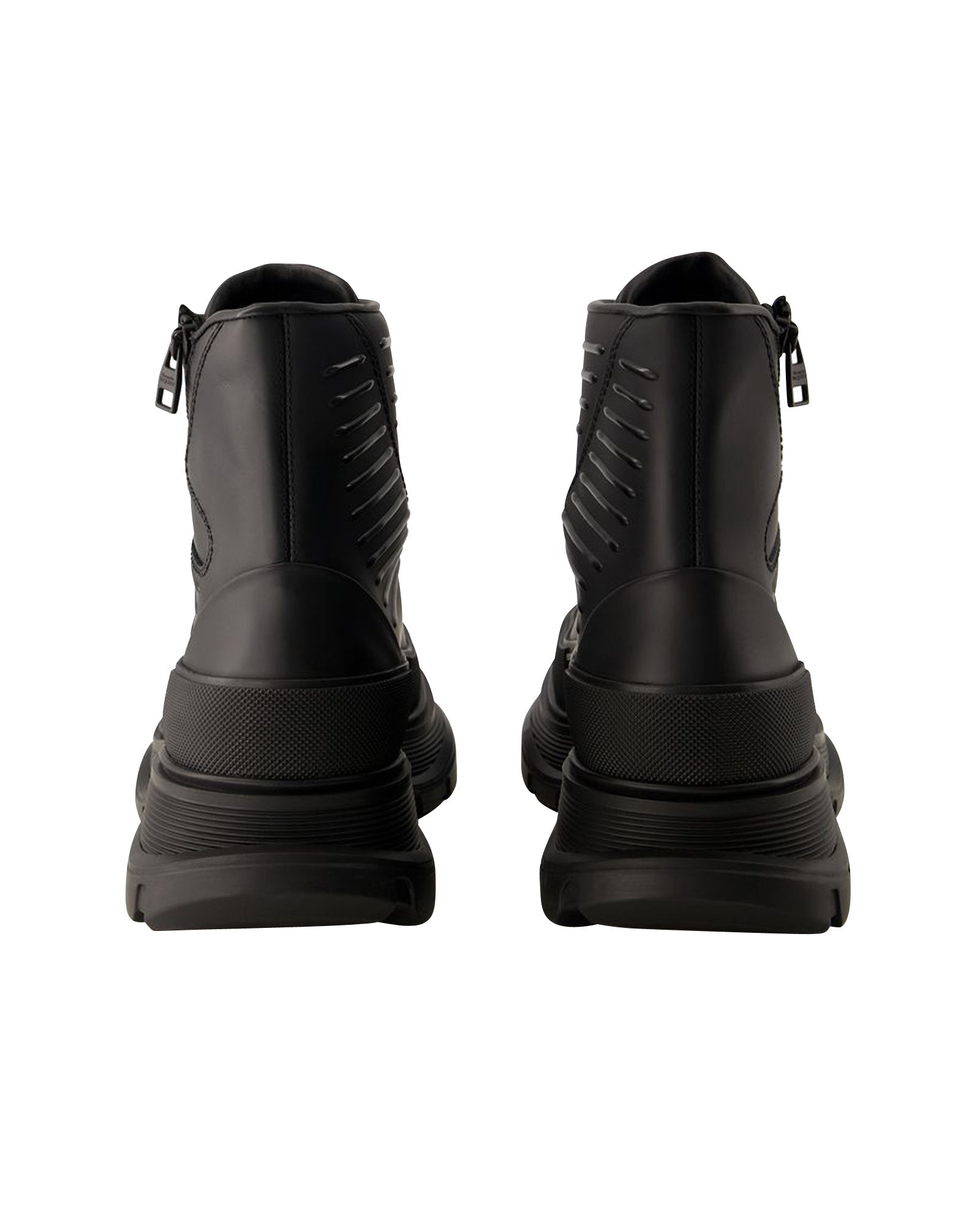 Tread Ankle Boots - Alexander Mcqueen - Leather - Black