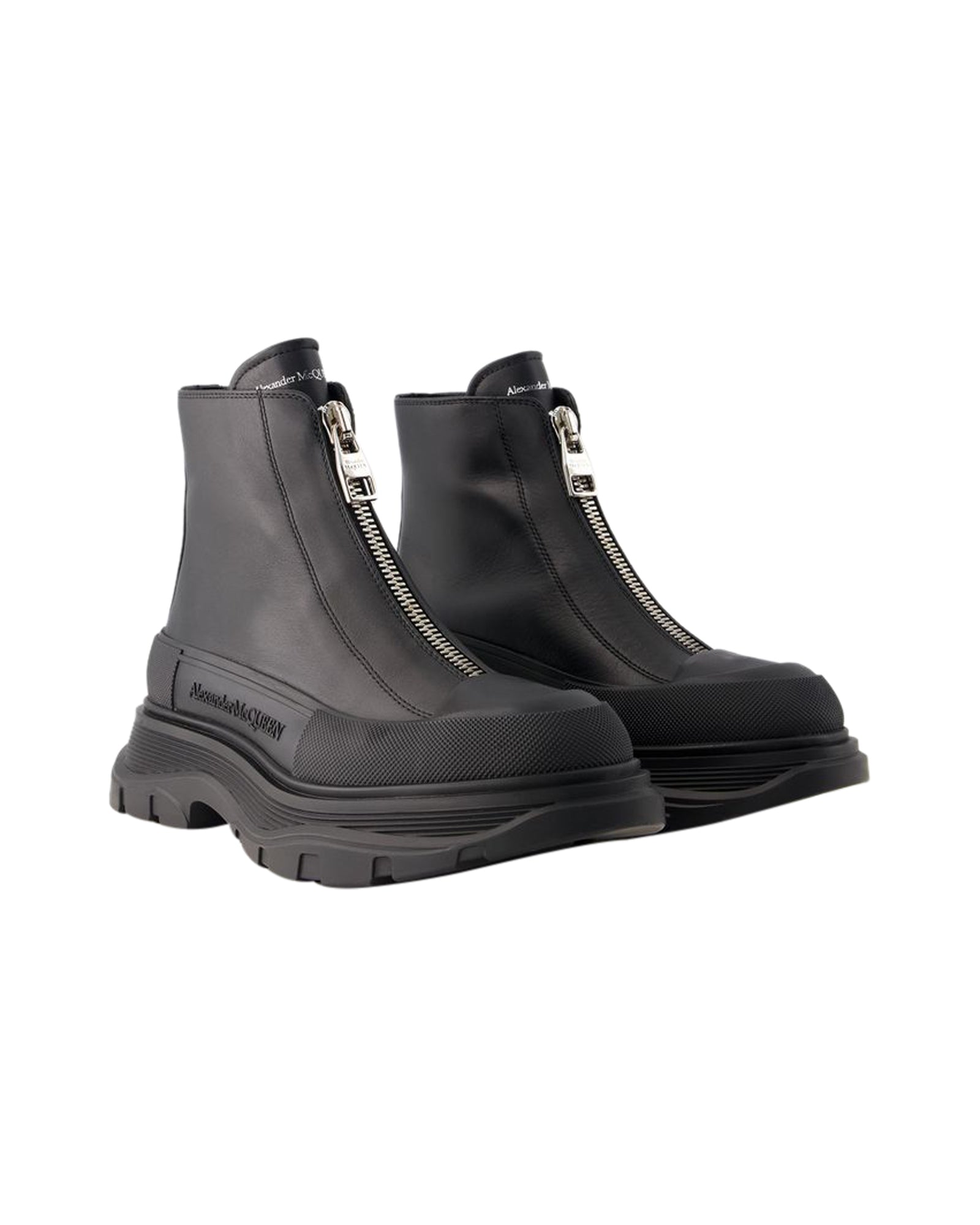Tread Slick Ankle Boots - Alexander Mcqueen - Leather - Black