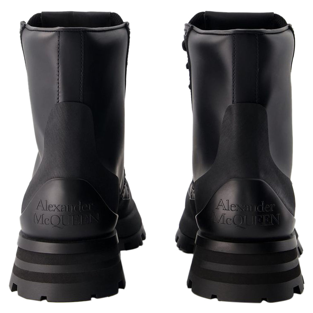 Wander Ankle Boots - Alexander McQueen - Calfskin - Black