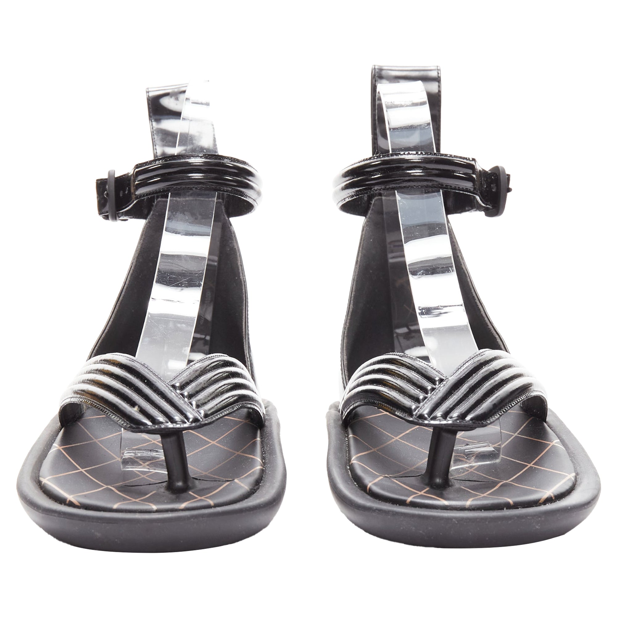 Women's Louis Vuitton Desert Dream leather geta thong sandals