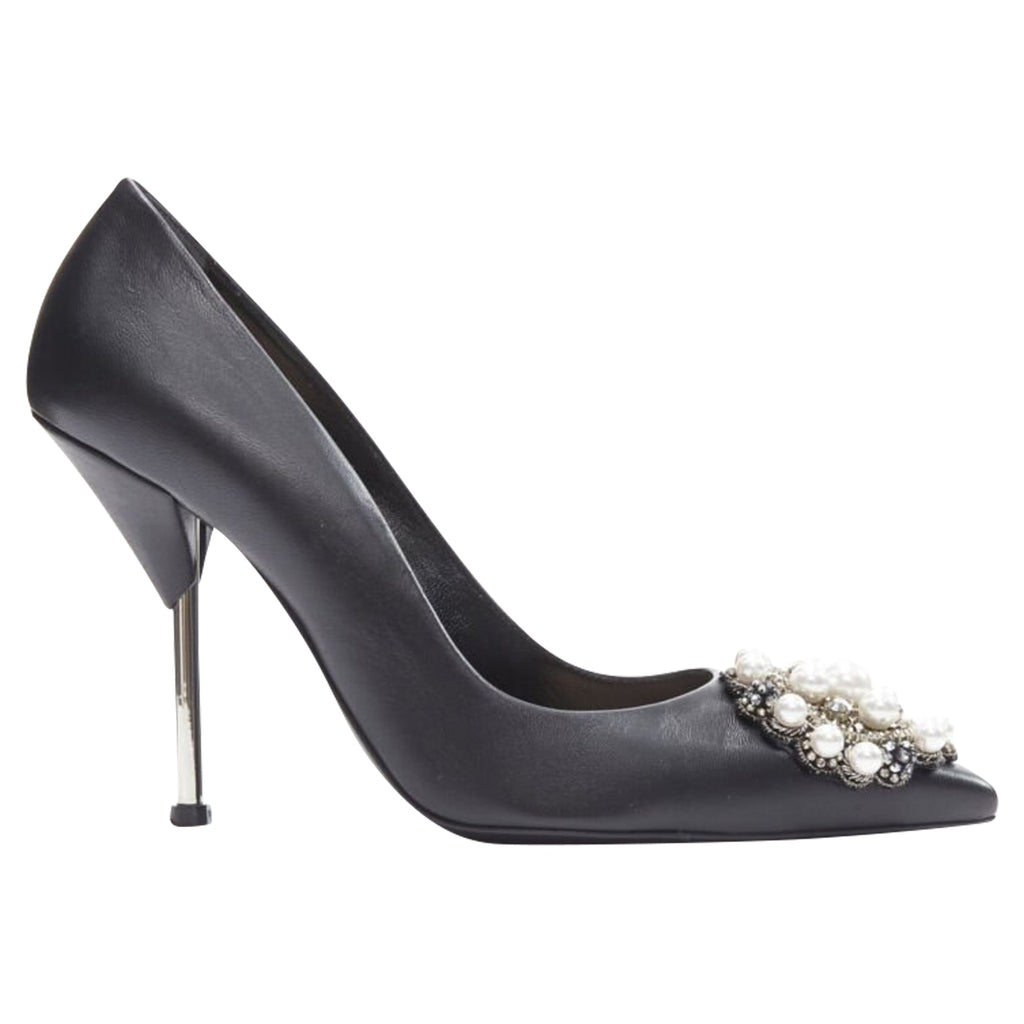 Women's Alexander McQueen pearl metal embellished stiletto pumps
