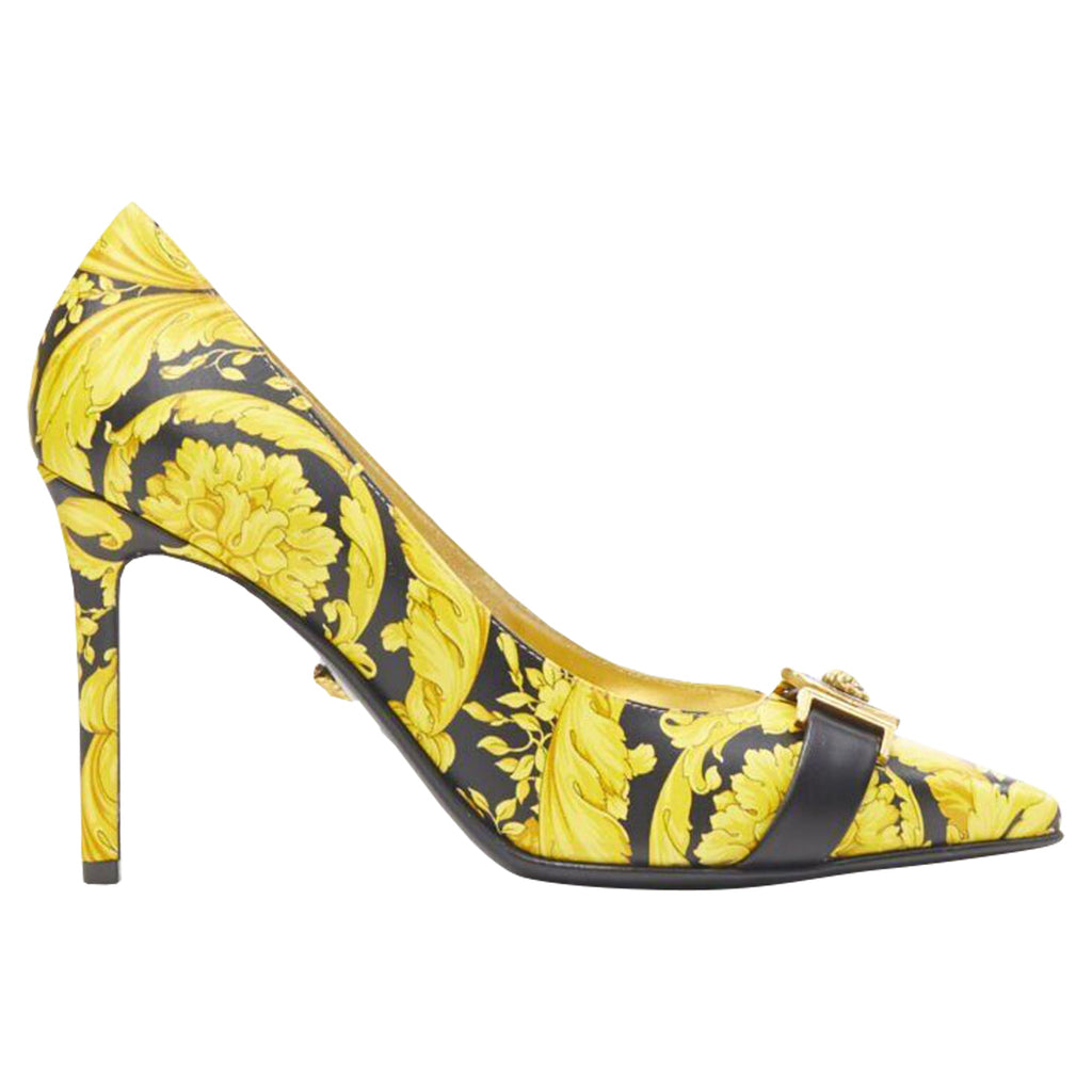 Women's Versace Baroque Hibiscus Medusa leather pump