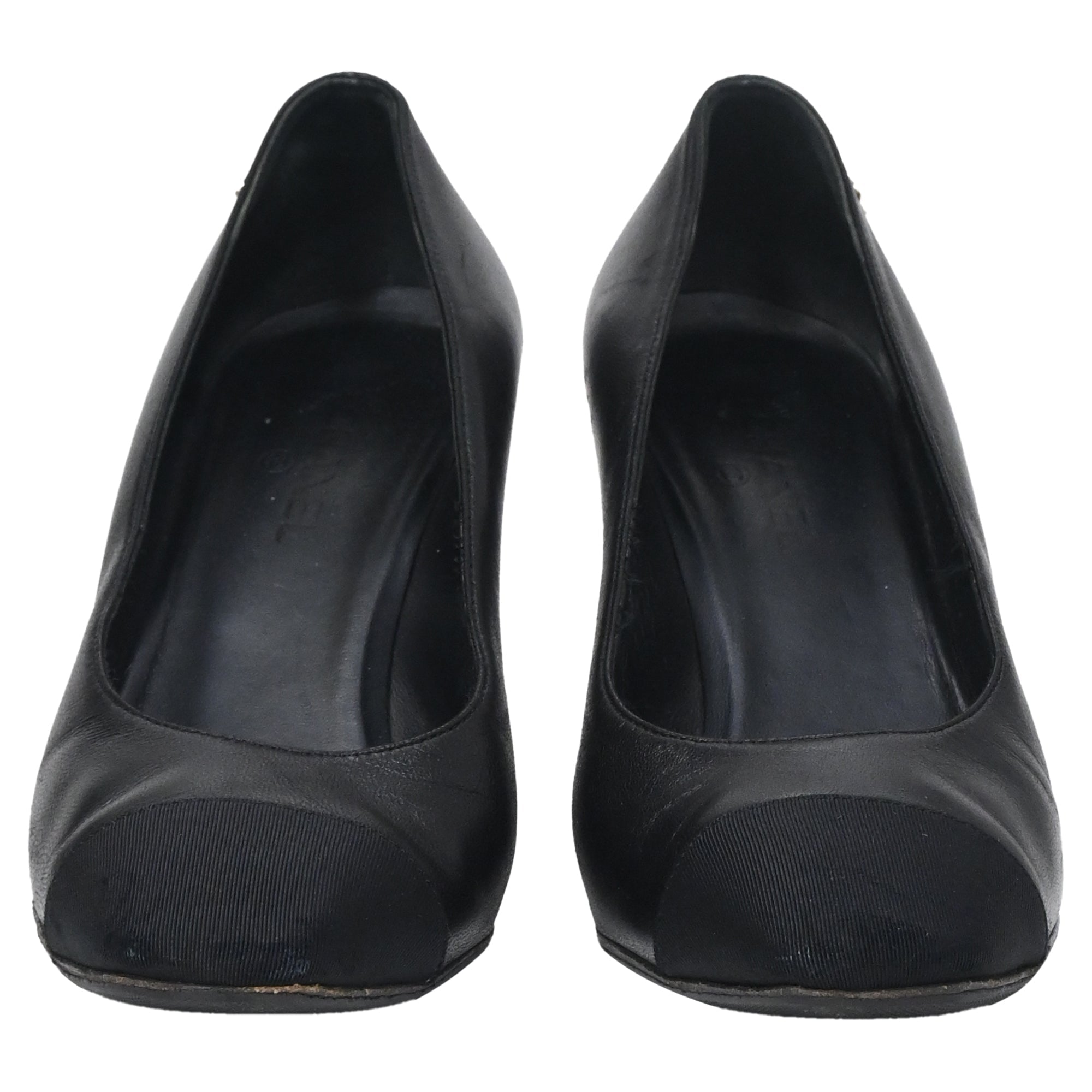 Chanel Interlocking CC Sculptured Heel Pumps in Black Leather