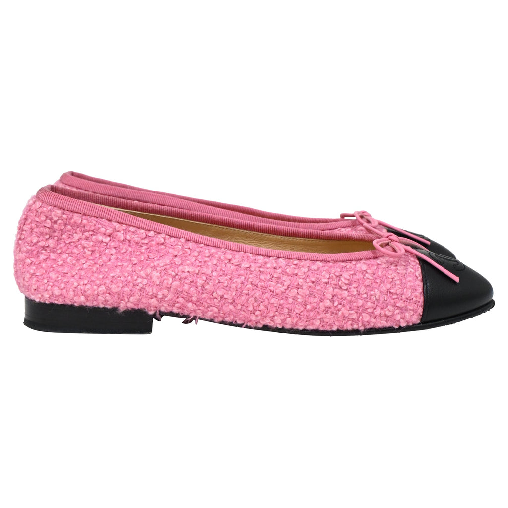 Women's Chanel CC Cap-Toe Bow Ballet Flats in Cotton Tweed