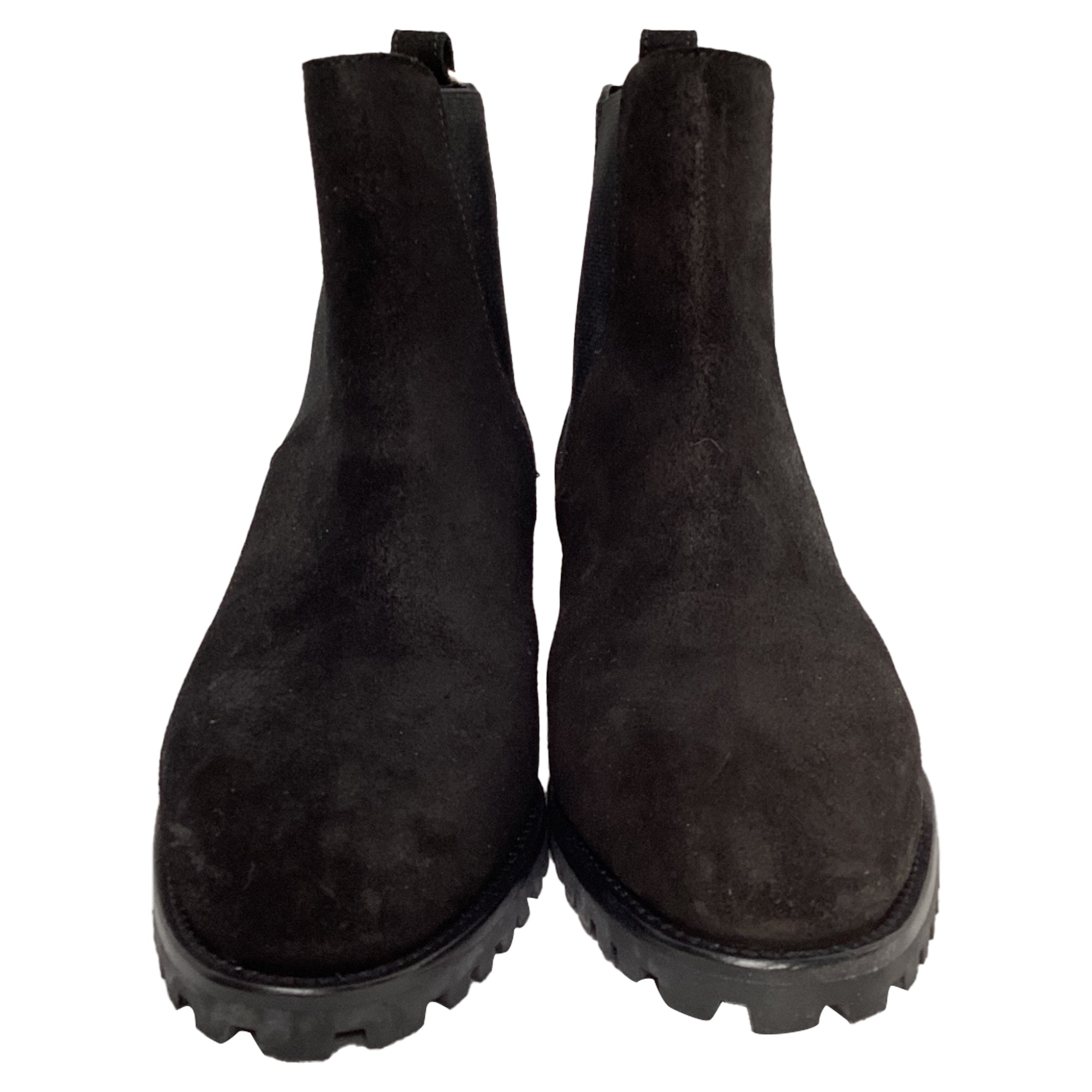 Women's Manolo Blahnik Chelata Chelsea Boots in Black Suede