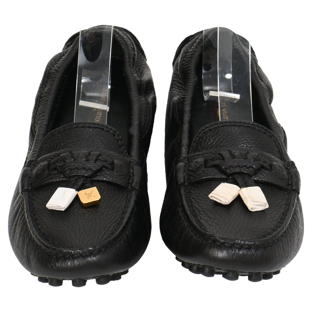 Louis Vuitton Lemon Loafers in Black Leather