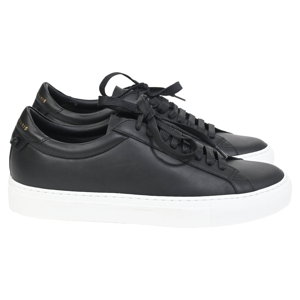 Givenchy Urban Street Low-Top Sneakers in Black Leather