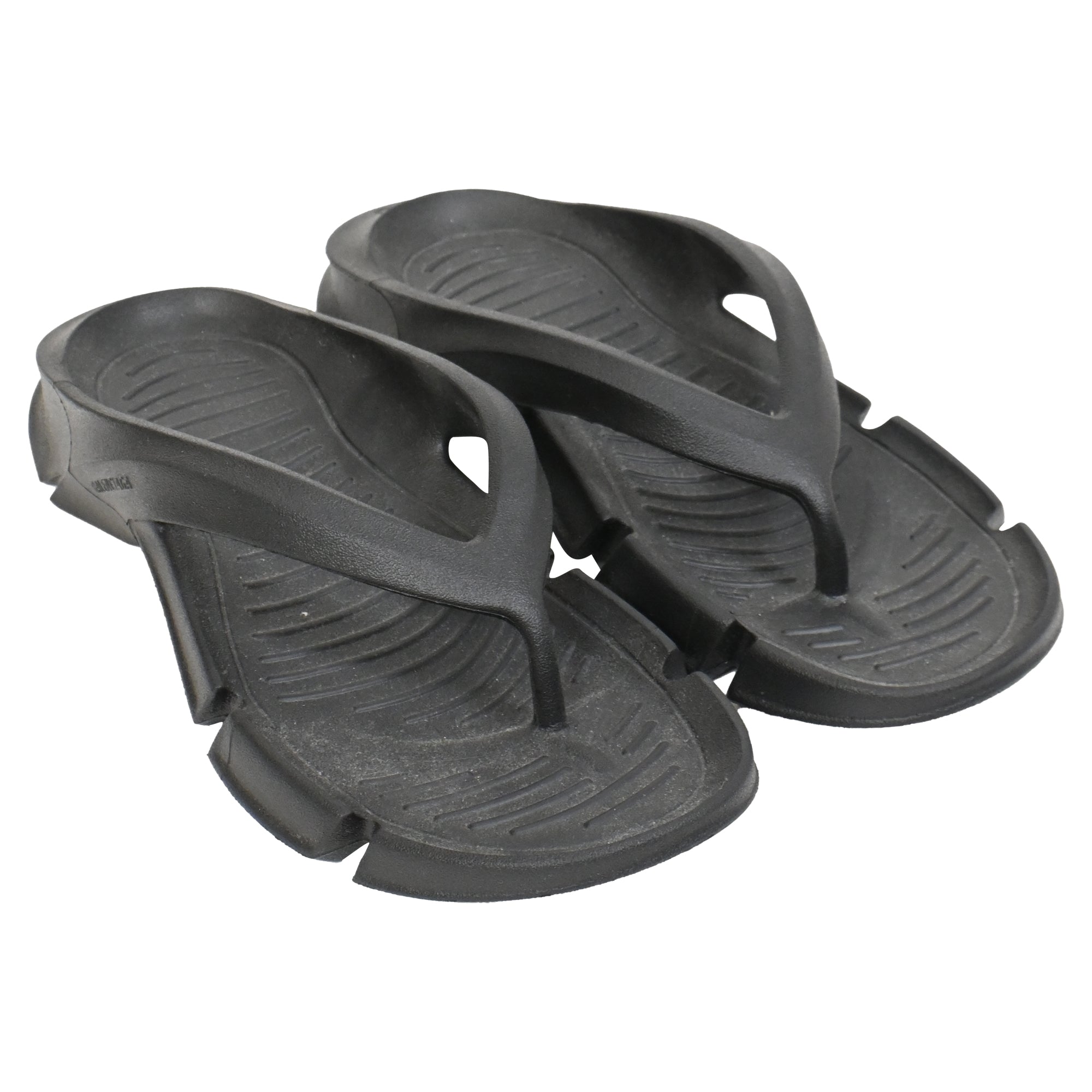 Men's Balenciaga Mold Thong Sandals in Black Rubber