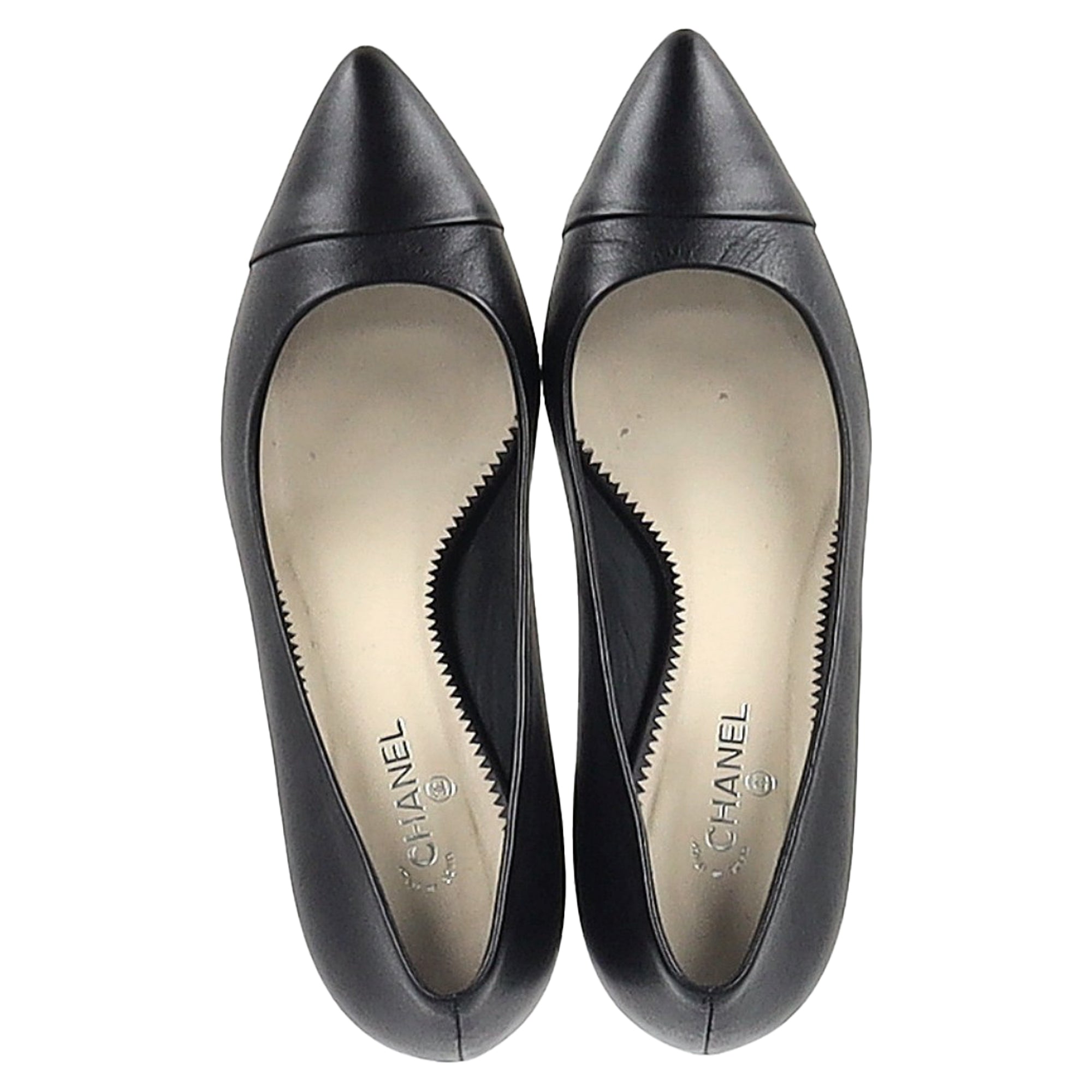 Chanel Cap Toe Pearl Detail CC Logo Pumps in Black Leather