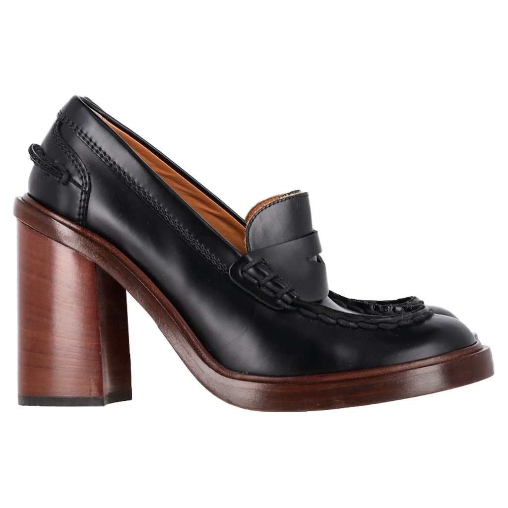 Women's Tod's Loafer Pumps in Black Leather