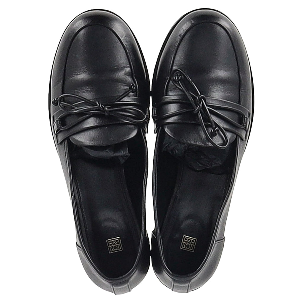 Totême The Rounded Loafers in Black Leather