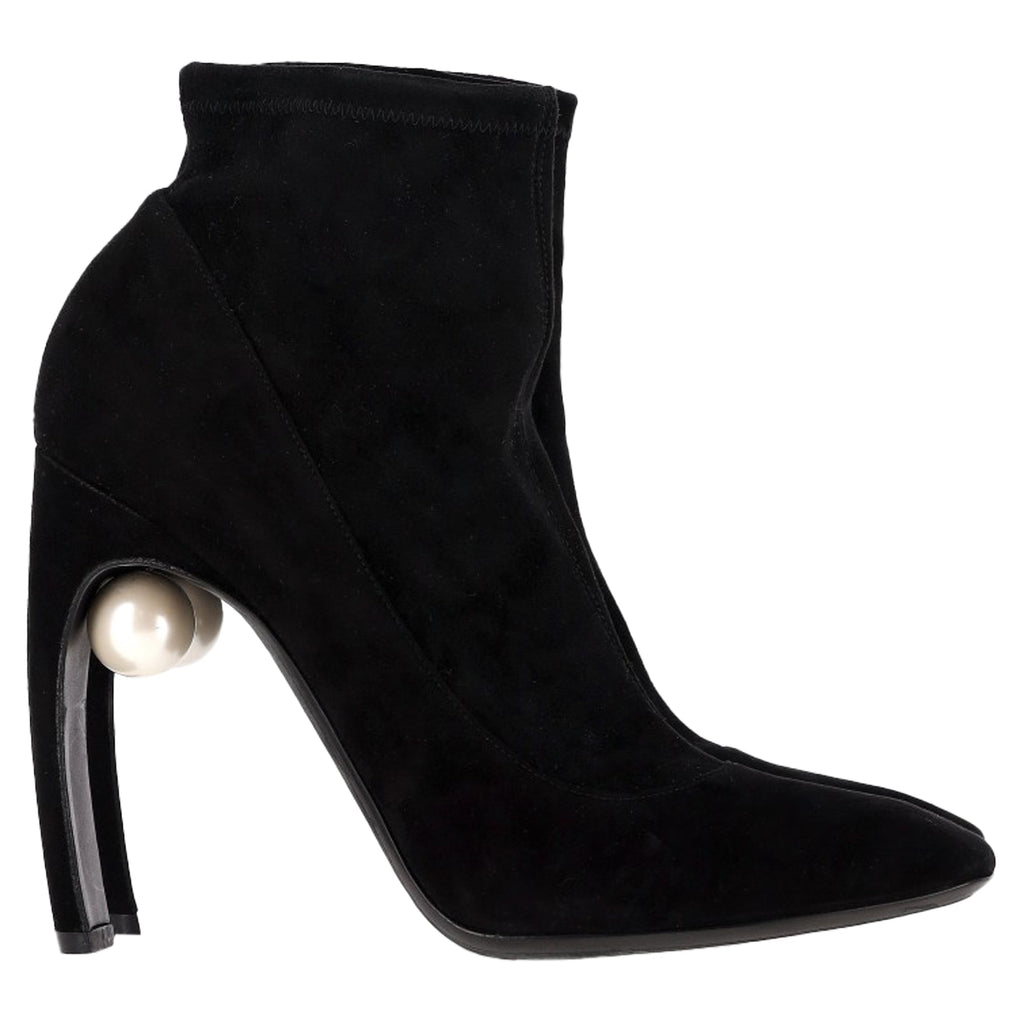 Women's Nicholas Kirkwood Maeva Pearl Ankle Boots in Black Suede
