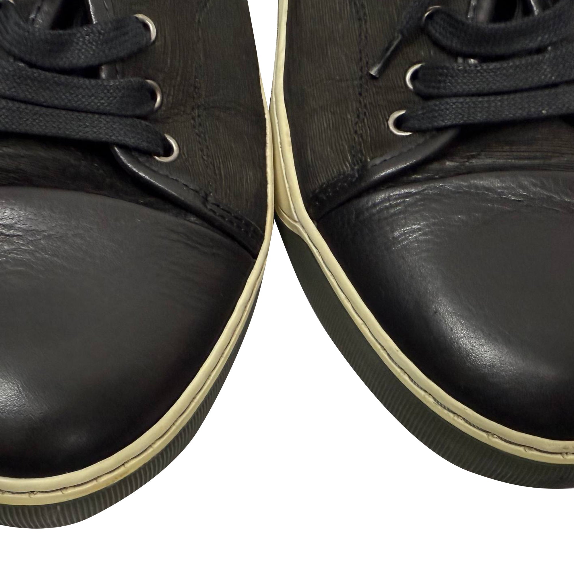 Lanvin Textured Low-Top Sneakers in Black Leather