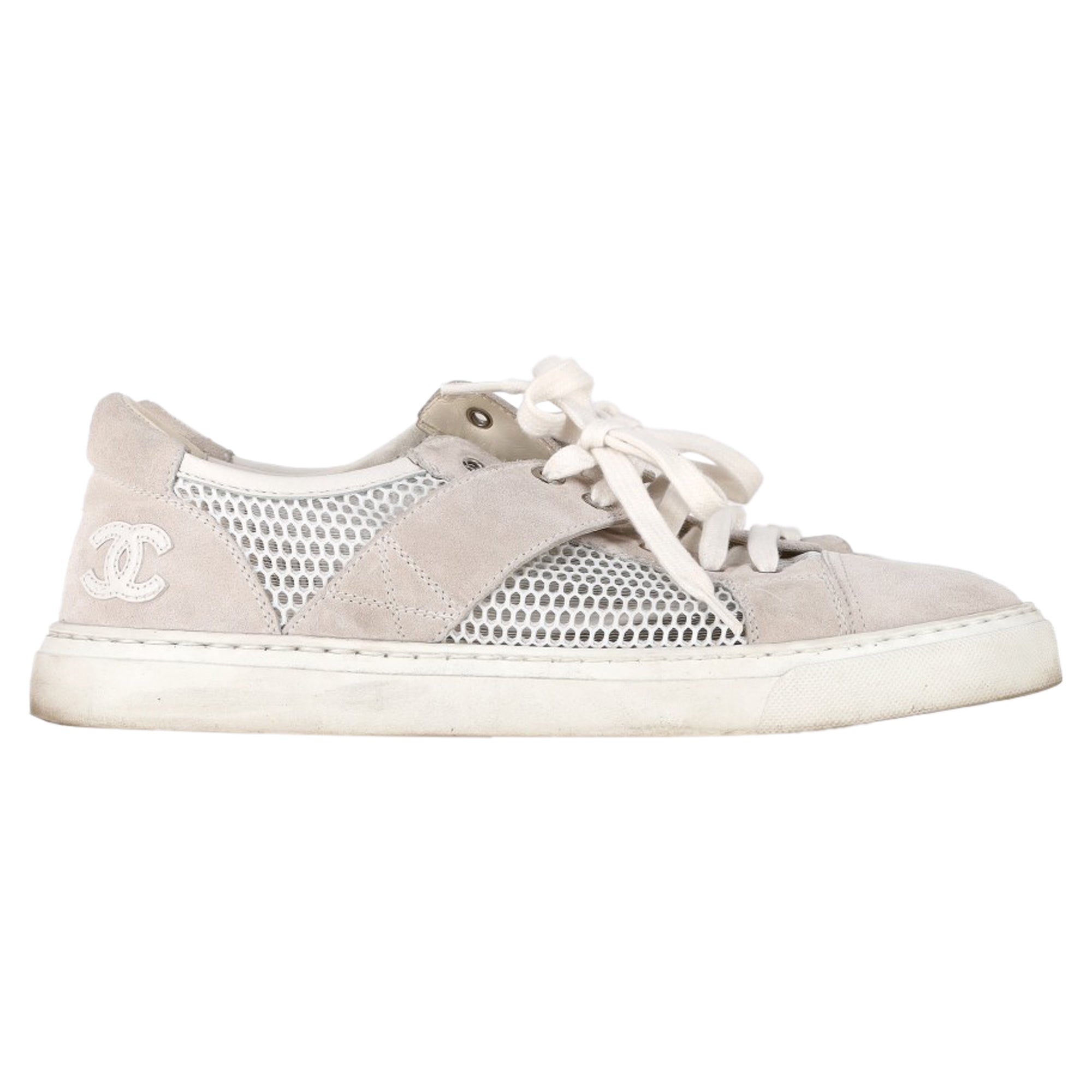 Women's Chanel CC Low-Top Sneakers in Grey Suede and Mesh