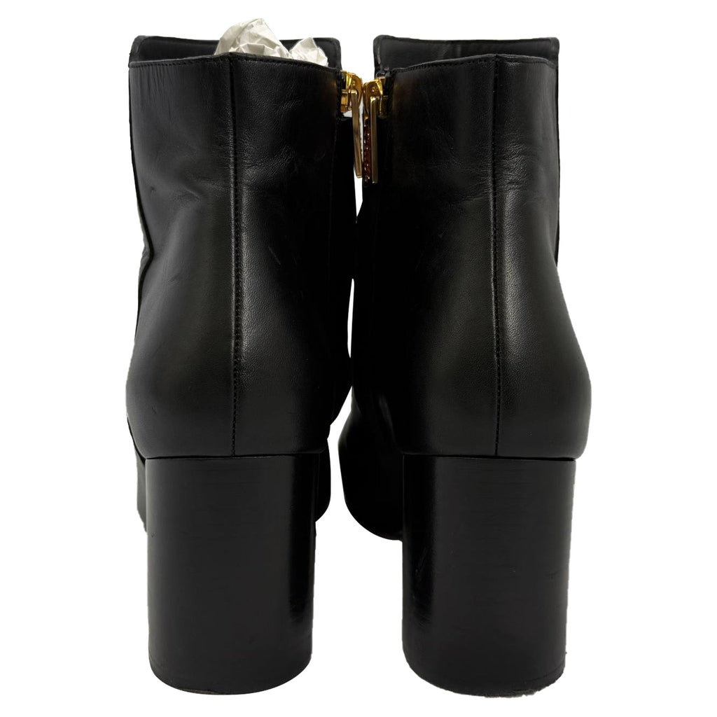 Chloé C Ankle Boots in Black Leather