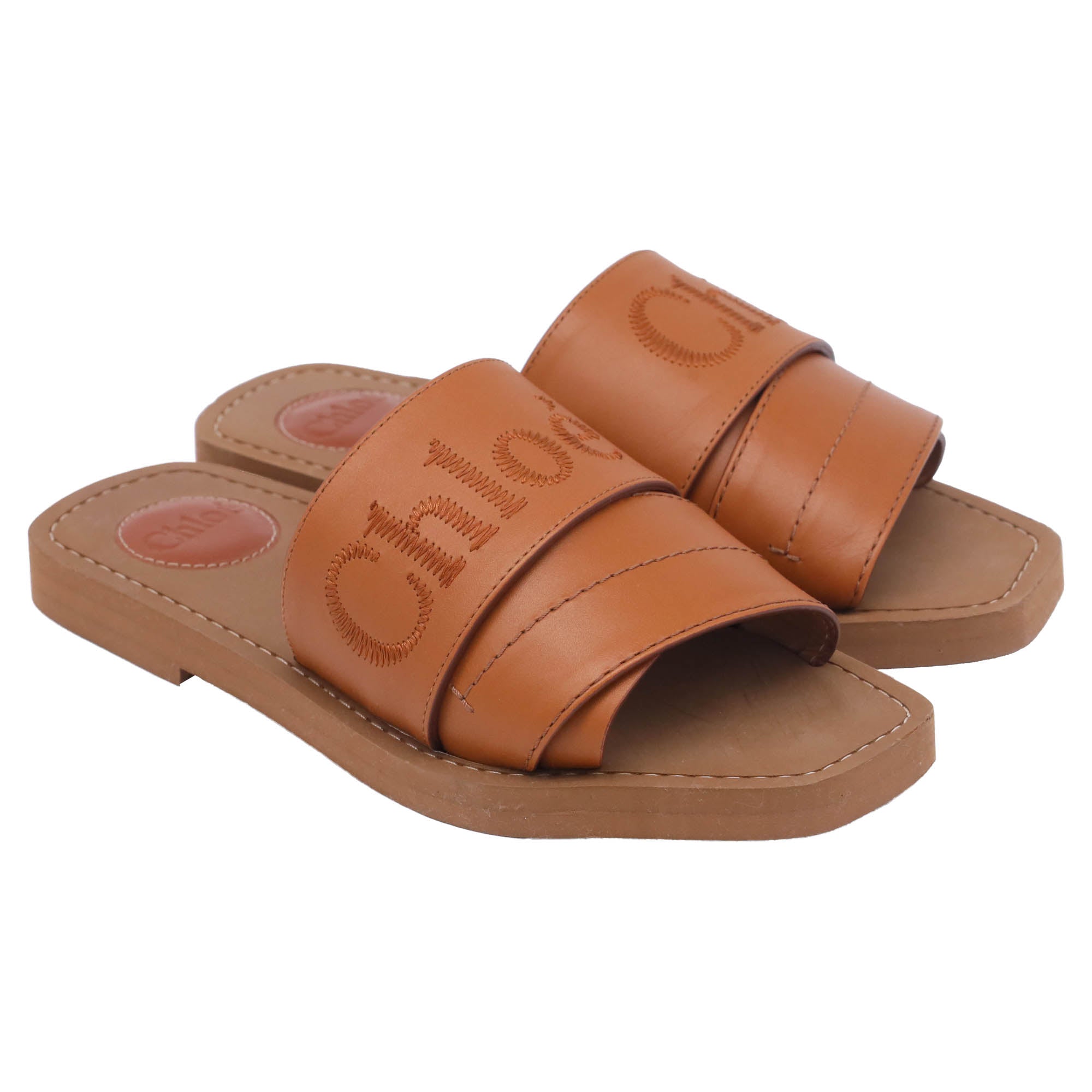 Chloé Woody Embroidered Logo Flat Sandals in Brown Leather