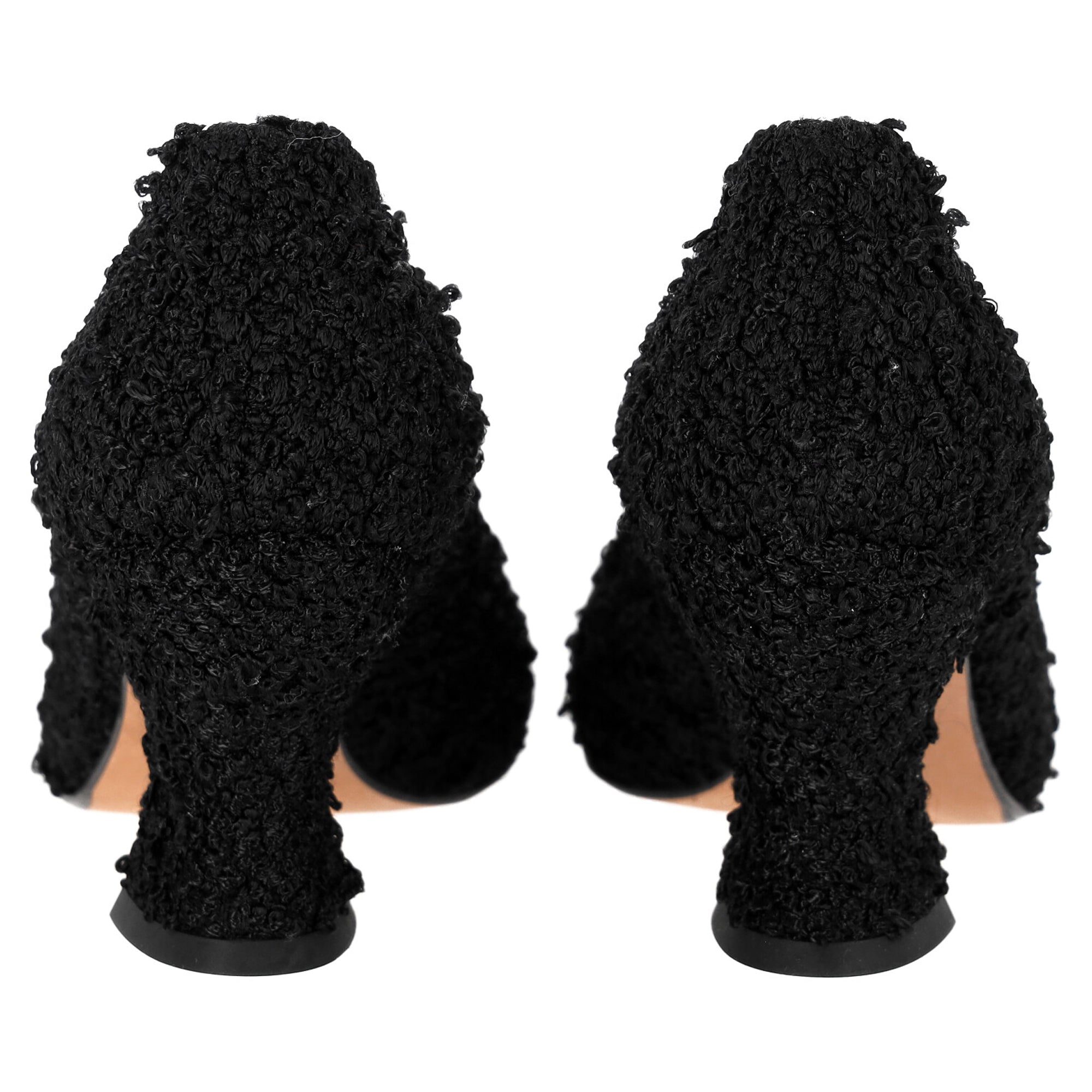 Women's Bottega Veneta Almond Tweed Pumps in Black Wool Tweed