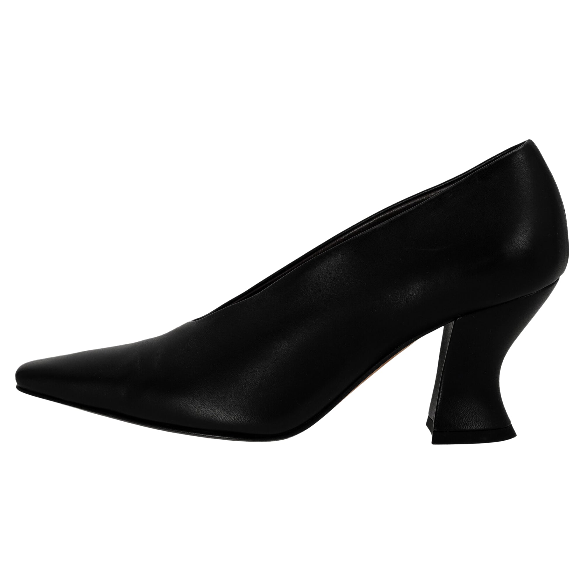 Bottega Veneta Almond Pumps in Black Lamb Leather