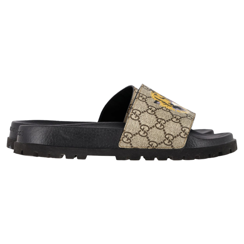 Gucci GG Supreme Tiger Print Sandals in Beige Canvas