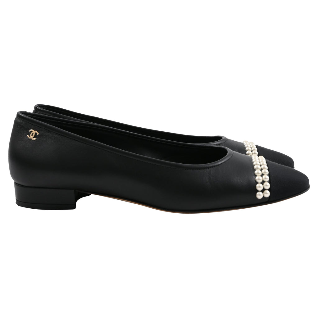 Chanel Cap-Toe Pearl Detail Ballet Flats in Black Leather