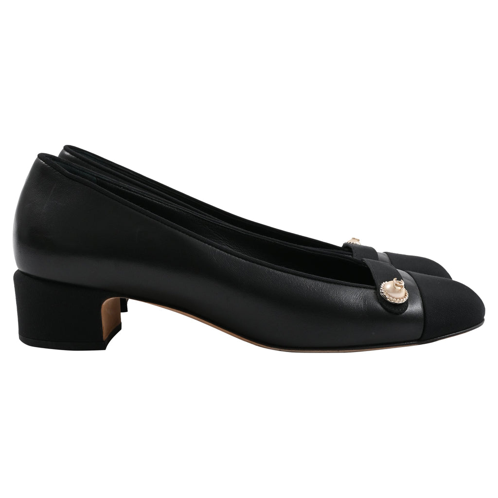Chanel Cap Toe CC Pearl Detail Ballet Flats in Black Leather