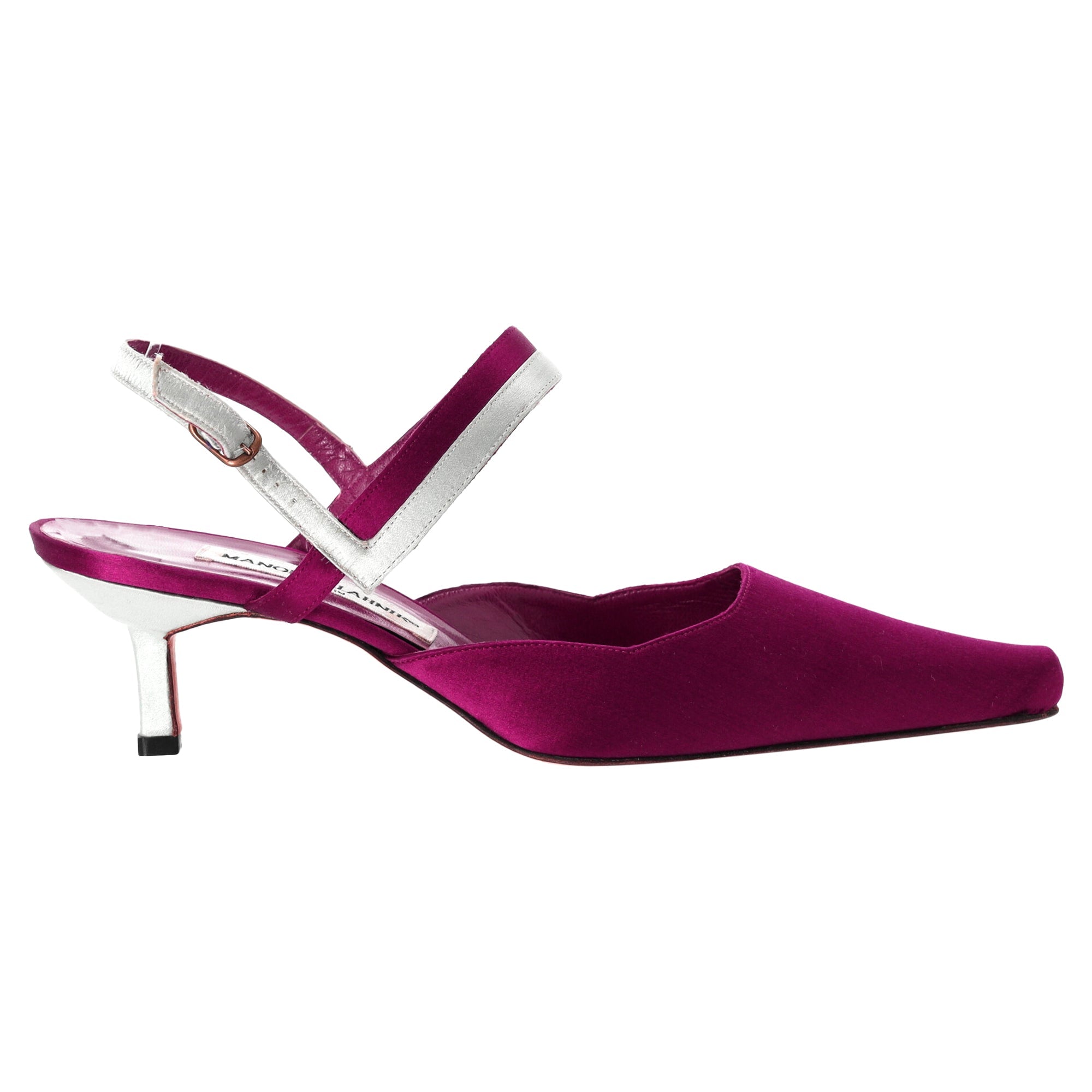 Women's Manolo Blahnik Kitten Heel Pumps in Magenta Satin