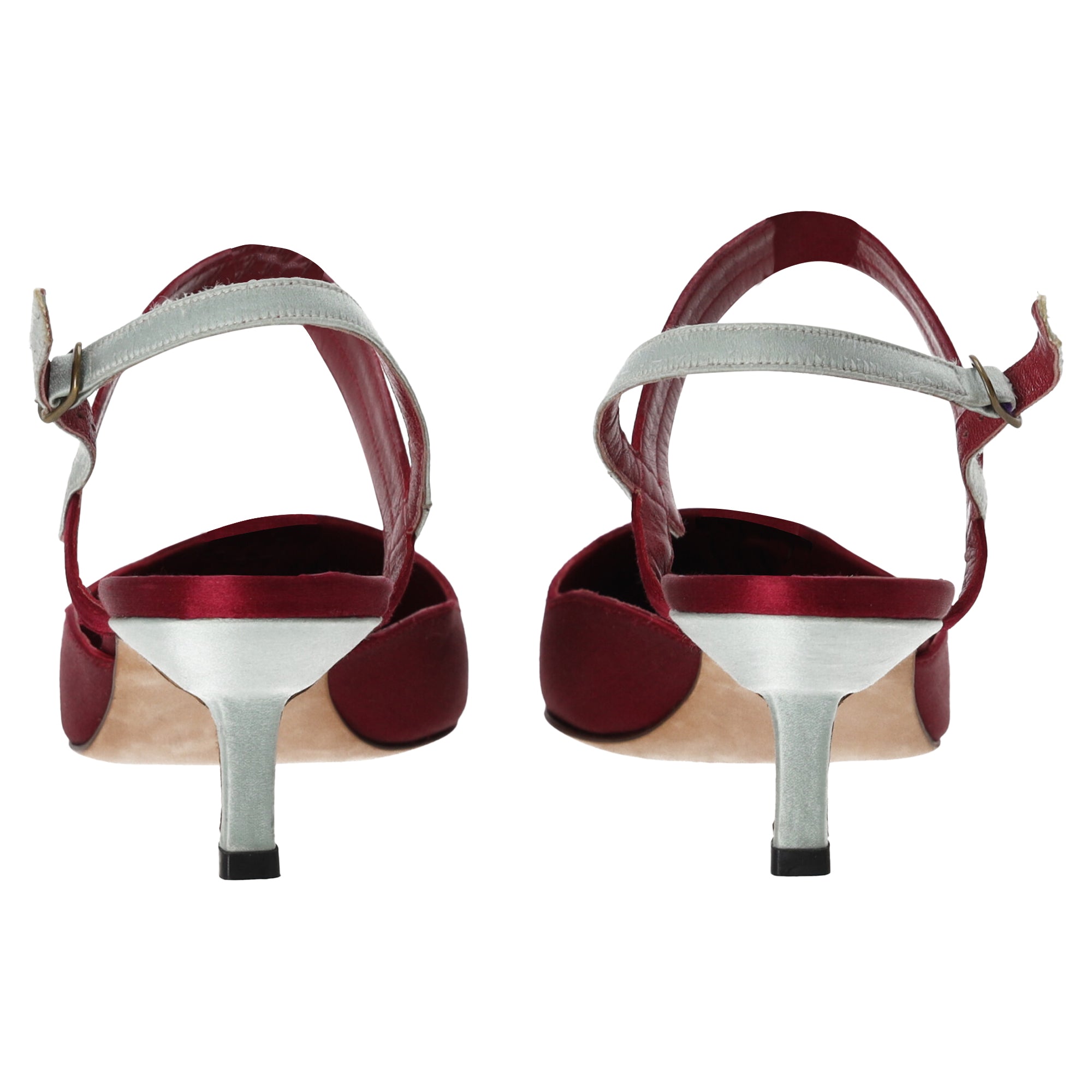 Women's Manolo Blahnik Kitten Heel Pumps in Magenta Satin