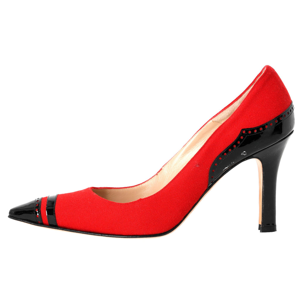 Women's Manolo Blahnik Pointed Toe Pumps in Red Suede