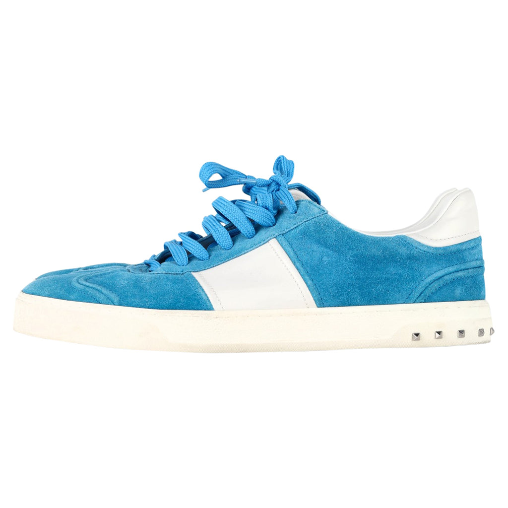 Men's Valentino Garavani Flycrew Panelled Low-Top Sneakers in Blue Suede