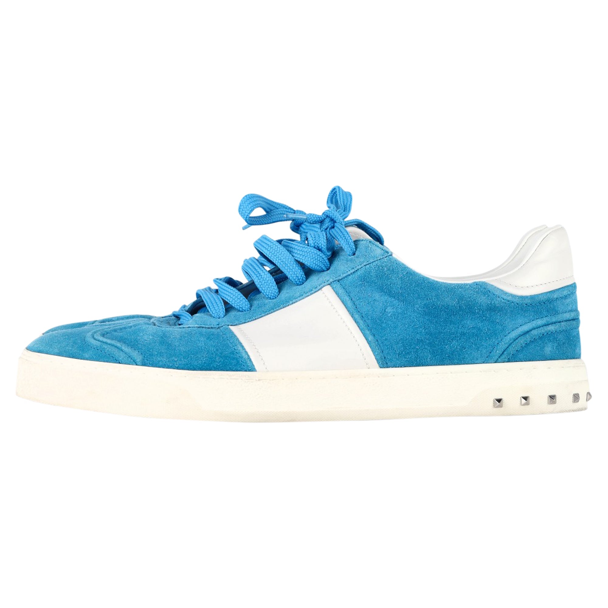Men's Valentino Garavani Flycrew Panelled Low-Top Sneakers in Blue Suede