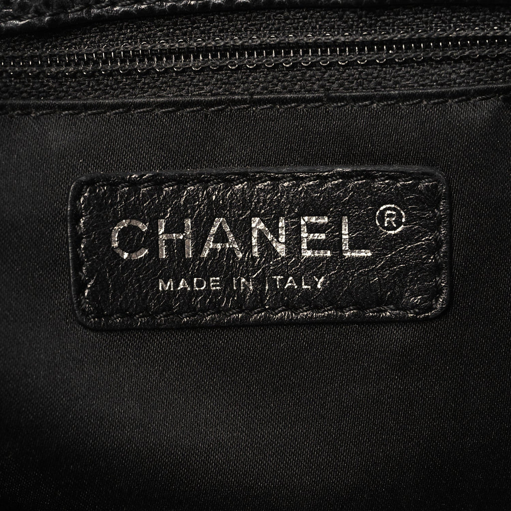 Caviar Quilted Grand Shopping Tote GST Black