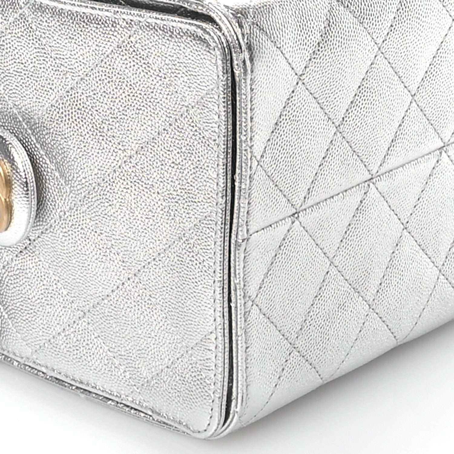 Metallic Caviar Quilted Medium Chanel 25 Handbag Silver
