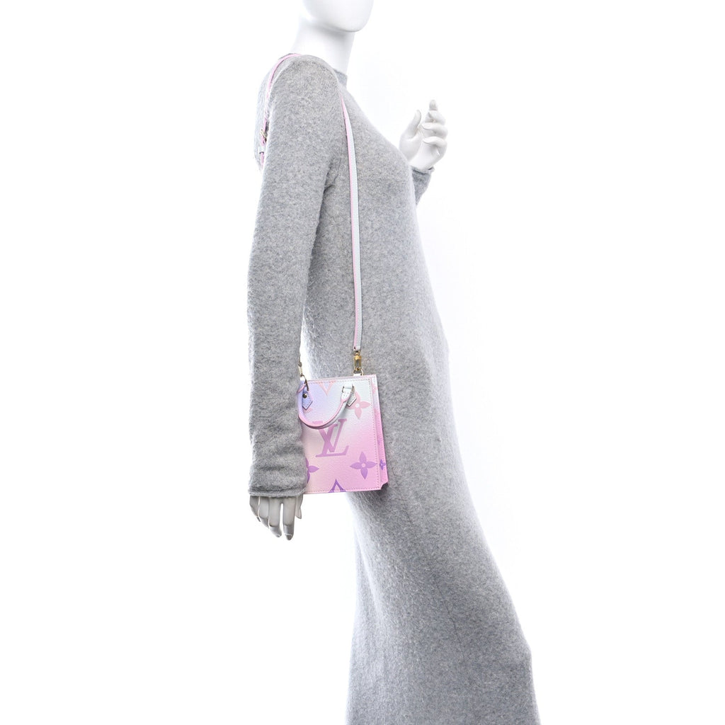 Monogram Giant Spring In The City Petit Sac Plat Sunrise Pastel